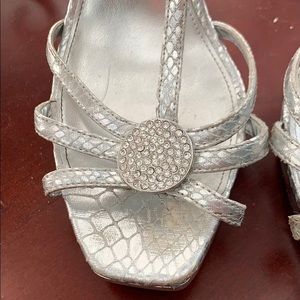 9M Nina silver platform heels